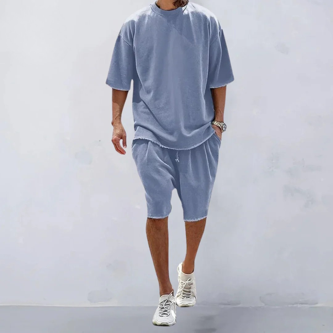 Conjunto Essentials desgastado