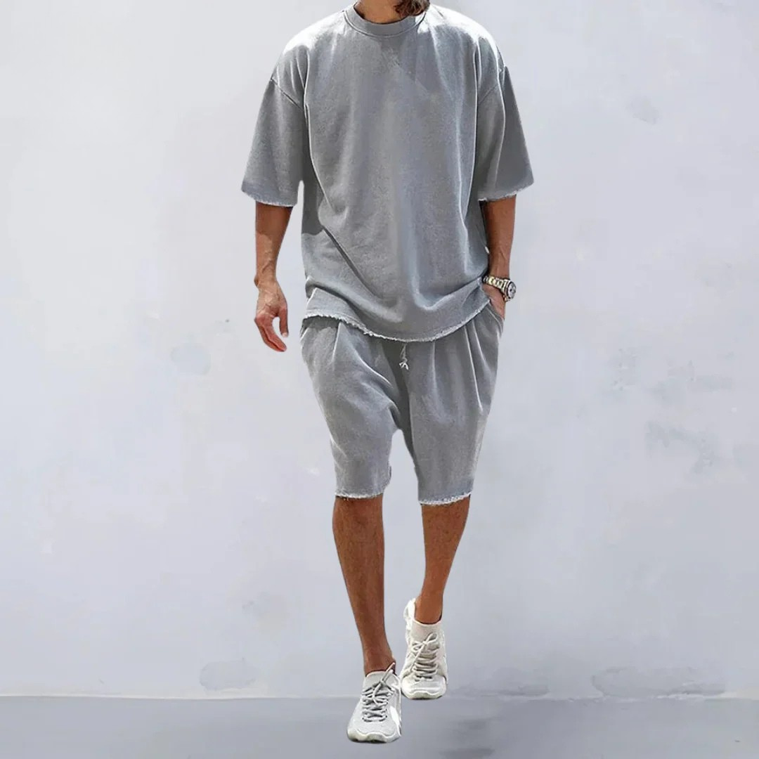 Conjunto Essentials desgastado