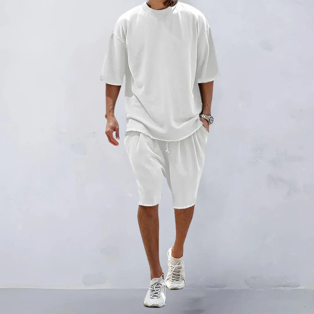 Conjunto Essentials desgastado